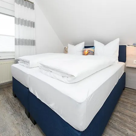 Gemuetliche Obergeschoss, 아파트 벤세르시엘